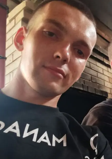 Миша из Макеевки, ищу на сайте вирта