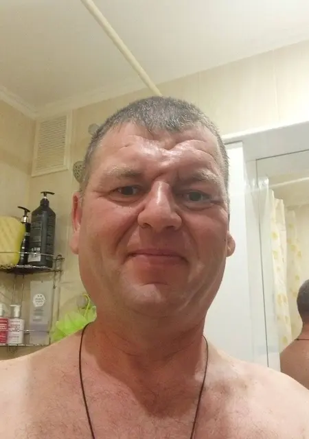 Я Роман, 44, знакомлюсь для открытые отношения в Белой Церкви