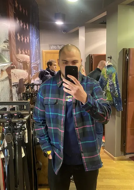 Дмитро из Кривого Рога, ищу на сайте знакомства на одну ночь