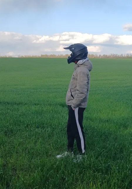 Я Владимир, 25 років з Луганська, шукаю знайомства на одну ніч