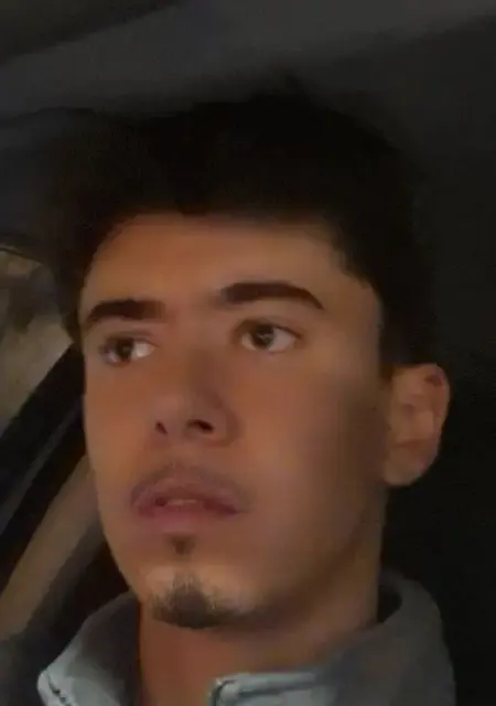 Ángel Guerrero из Марбелья, мне 20, познакомлюсь для приятного времяпровождения