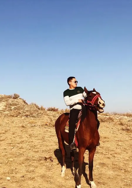 Анжо из Кокшетау, мне 29, познакомлюсь для общения