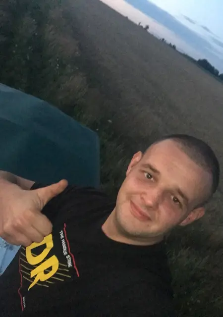 Я Святослав, 24, знакомлюсь без обязательств в Самборе