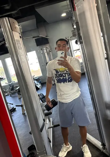 Luis Fernando из Сьюдад-хуареса, ищу на сайте знакомства на одну ночь