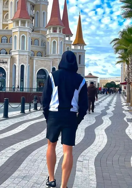 Влад з Бориспіль, шукаю на сайті знайомства на одну ніч