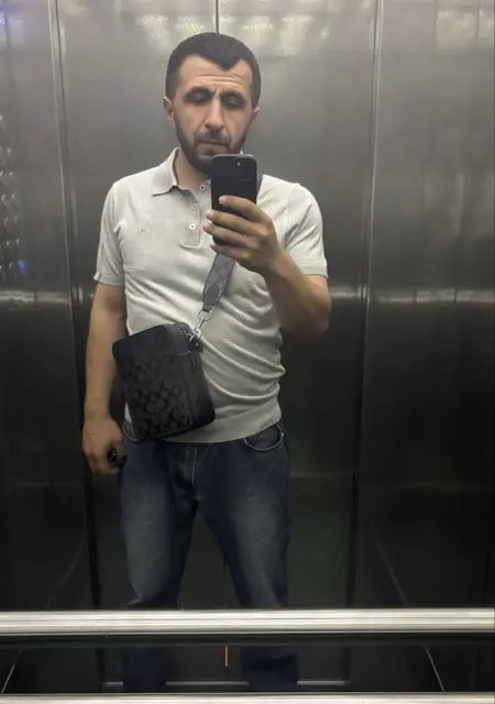 Артем из Еревана, ищу на сайте знакомства на одну ночь