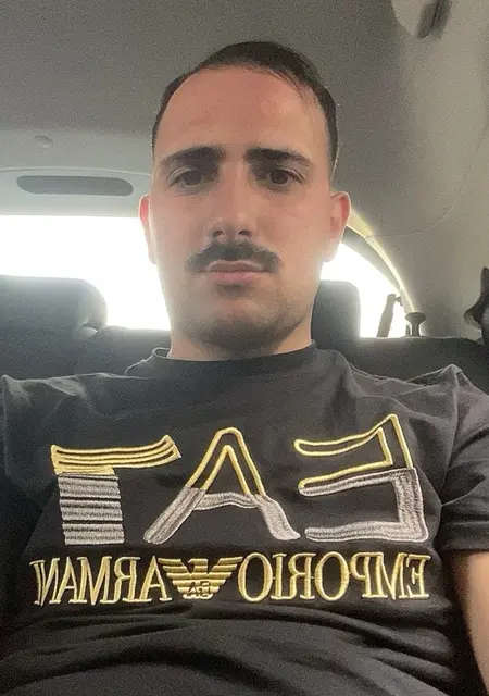 Stefano из Катания, ищу на сайте знакомства без обязательств