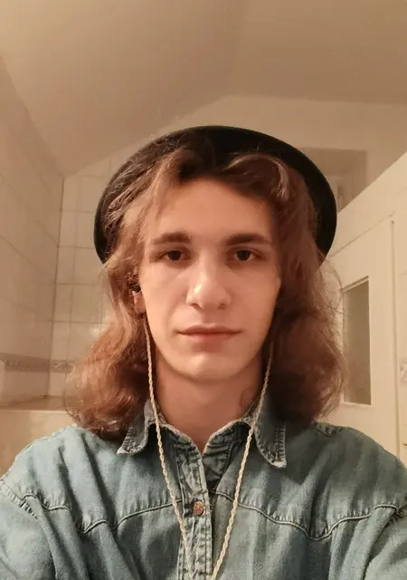 Виктор из Каменца-Подольского, ищу на сайте знакомства на одну ночь