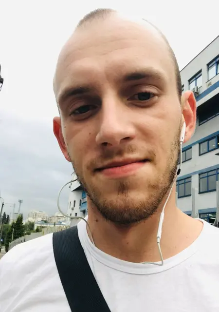 Я Андрей, 25, из Ковеля, ищу знакомство для постоянных отношений