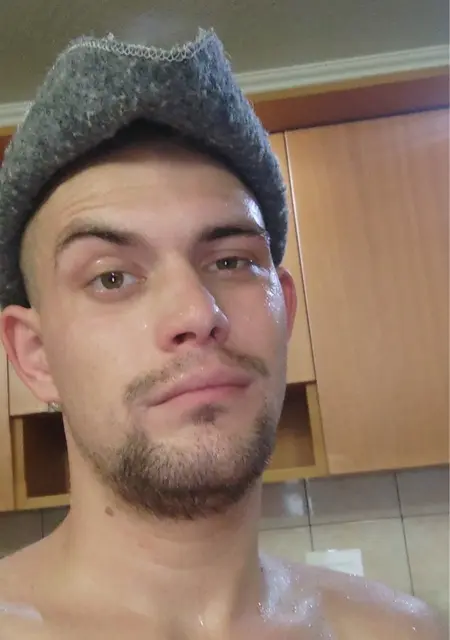 Я Роман, 27, из Донецка, ищу знакомство для постоянных отношений