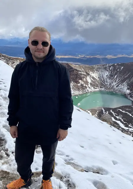 Soy Andrei, 31 años de Madrid, busco conocer gente para viaje