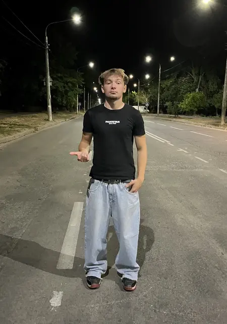 Олександр из Запорожья, ищу на сайте знакомства на одну ночь