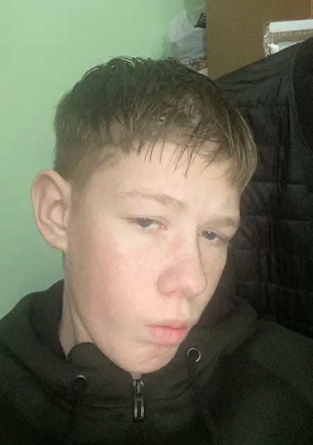 Олександр из Винницы, мне 19, познакомлюсь на одну ночь