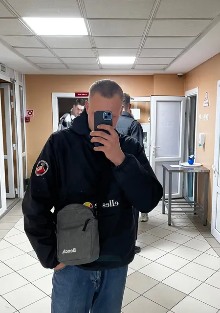 Denis из Витебска, мне 19, познакомлюсь на одну ночь