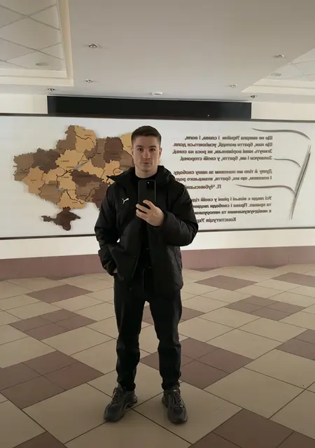 Я Андрей, 30 років з Кременчука, шукаю знайомство для приємного проведення часу