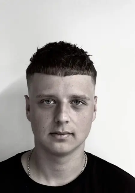 Я Антон, 18, знакомлюсь для приятного времяпровождения в Львове