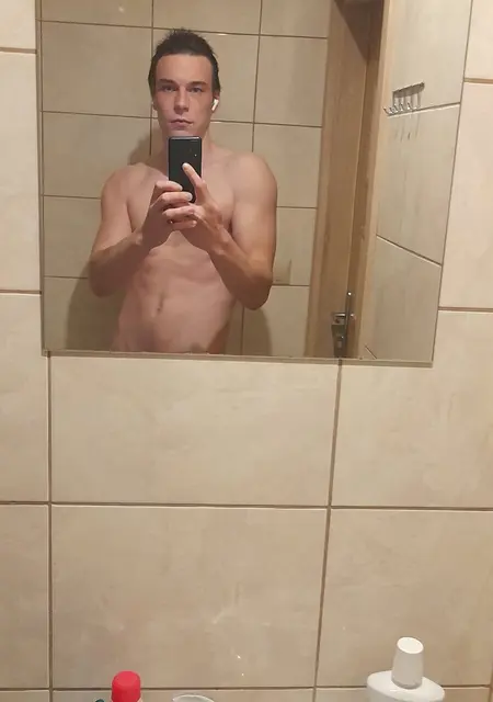 Ivan из Седльце, мне 28, познакомлюсь на одну ночь