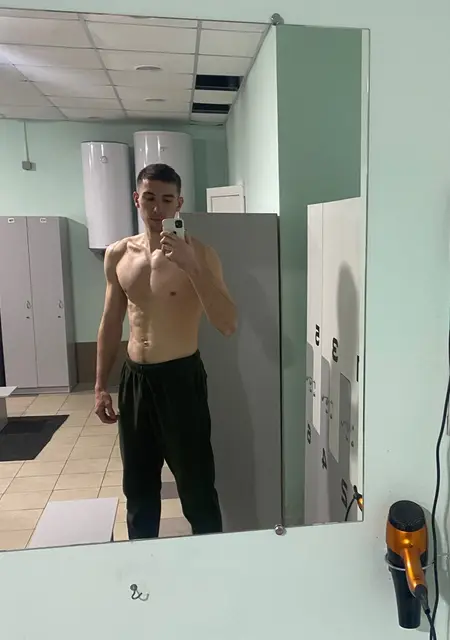 Артем з Запоріжжя, шукаю на сайті знайомства на одну ніч