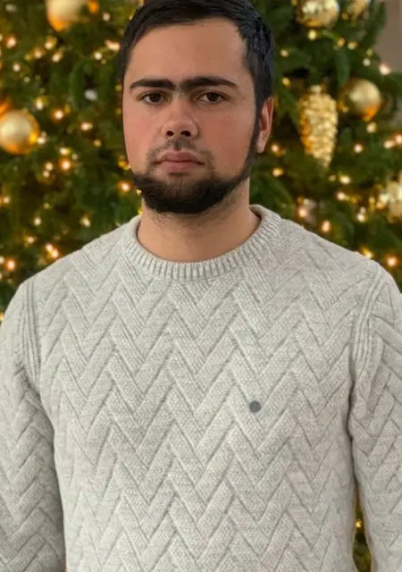 Cristian Olaru из Кишинёва, мне 24, познакомлюсь на одну ночь