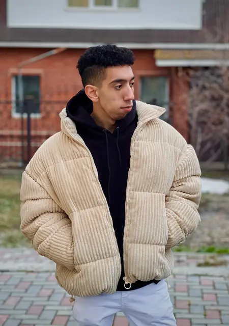 Anas из Каира, мне 23, познакомлюсь для вирта