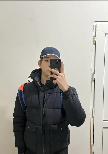 Аза из Алматы, мне 18, познакомлюсь для приятного времяпровождения