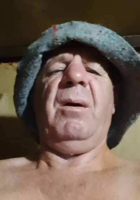 Я Сергей, 59, из Ветки, ищу знакомства на одну ночь
