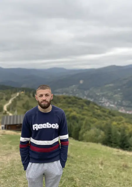 Valik из Тернополя, мне 27, познакомлюсь на одну ночь