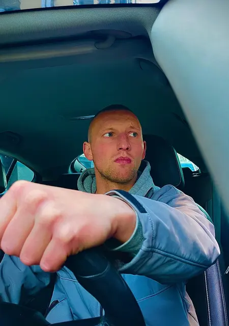 Я Бодя, 29, из Ивано-Франковска, ищу знакомство для постоянных отношений