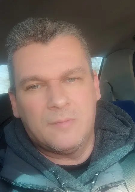 Саша из Запорожья, ищу на сайте знакомства на одну ночь