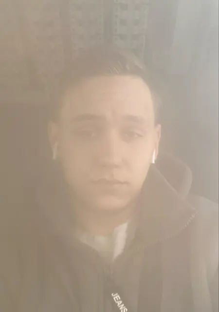 Я Kiril, 20, из Кривого Рога, ищу знакомство для постоянных отношений