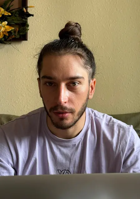 Nazar з Чернівців, мені 27 років, познайомлюсь для спілкування