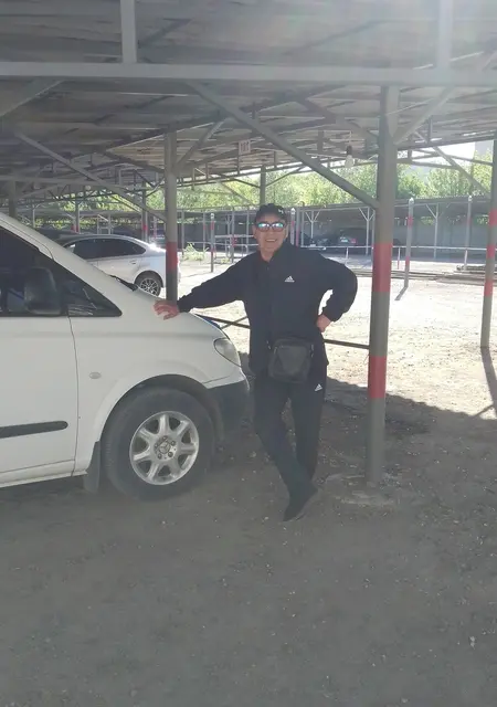 Я Геннадий, 55, знакомлюсь для постоянных отношений в Луганске