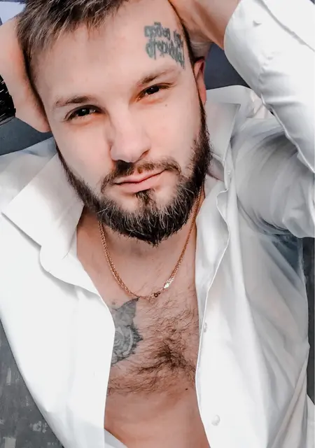 Я Николай, 27 років, знайомлюсь без зобов'язань у Шостке