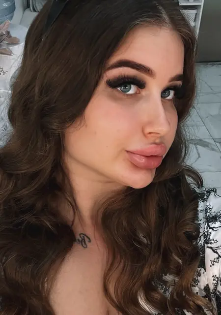 Мариша из Одессы, ищу на сайте общение