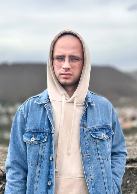 Я Даниил, 26, знакомлюсь на одну ночь в Гайслинген-ан-дер-Штайге