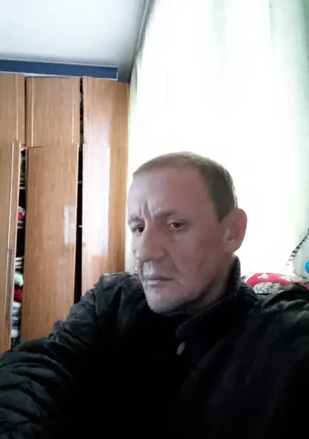 Андрій из Киева, мне 51, познакомлюсь для постоянных отношений