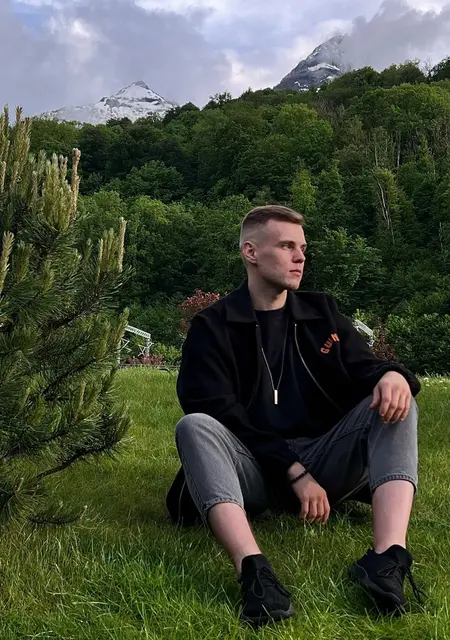 Kirill из Дубая, ищу на сайте знакомства на одну ночь