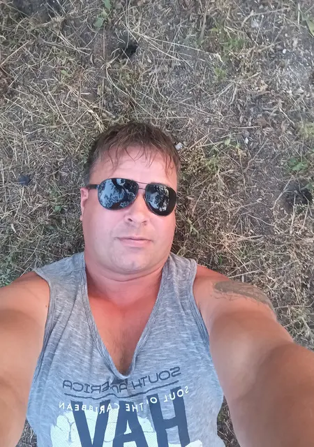 Nikolas из Николаева, мне 41, познакомлюсь для вирта