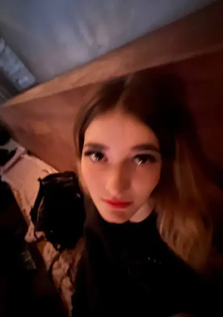 Я Viktoria, 22, знакомлюсь без обязательств в Праге