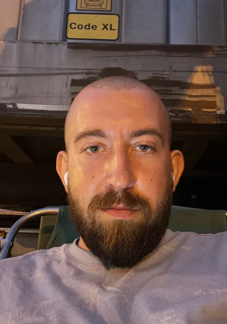 Artur из Новы-Сонч, ищу на сайте открытые отношения