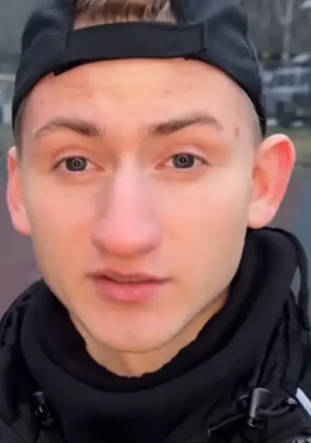 Я Данила, 26, знакомлюсь для общения в Амстердаме