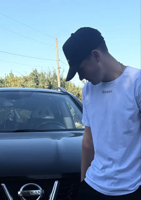 Я Олександр, 20, из Хмельницкого, ищу знакомство для дружбы