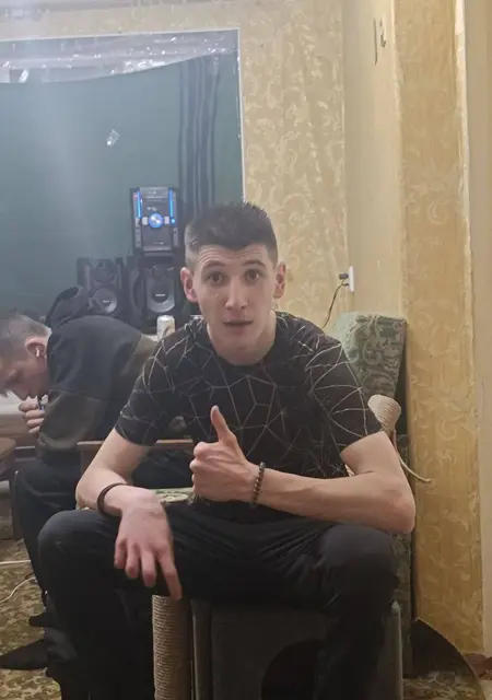 Макс из Донецка, мне 20, познакомлюсь для вирта