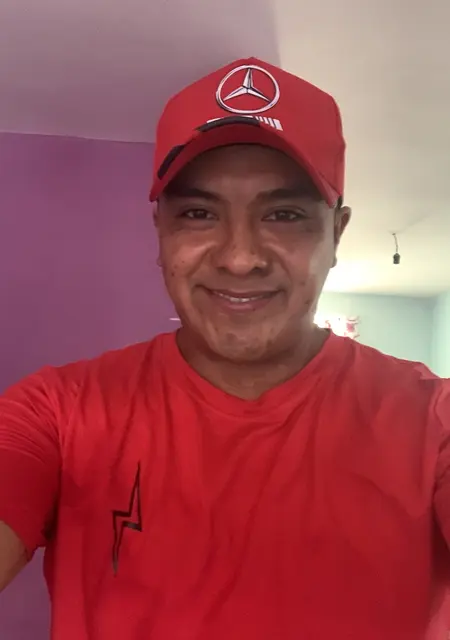 Gustavo Raul из Веракруса, мне 34, познакомлюсь для приятного времяпровождения