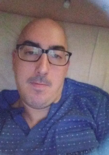 Soy Héctor García, 28 años, conociéndome para relación a largo plazo en Madrid