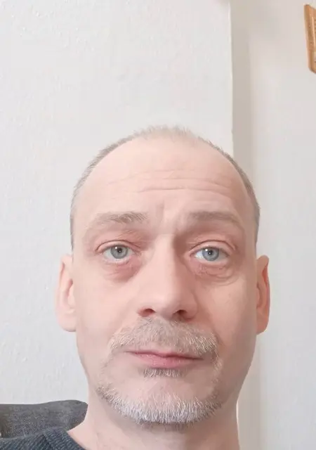 Jirka из Йиглавы, мне 43, познакомлюсь без обязательств