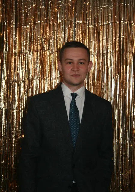 Я Вася, 25, знакомлюсь на одну ночь в Коростене