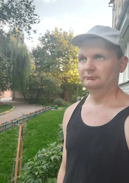 Я Евгений, 45, из Новограда-Волынского, ищу знакомства на одну ночь