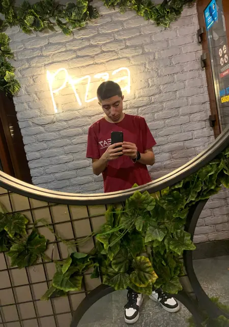 Олександр из Черновцов, ищу на сайте знакомства на одну ночь