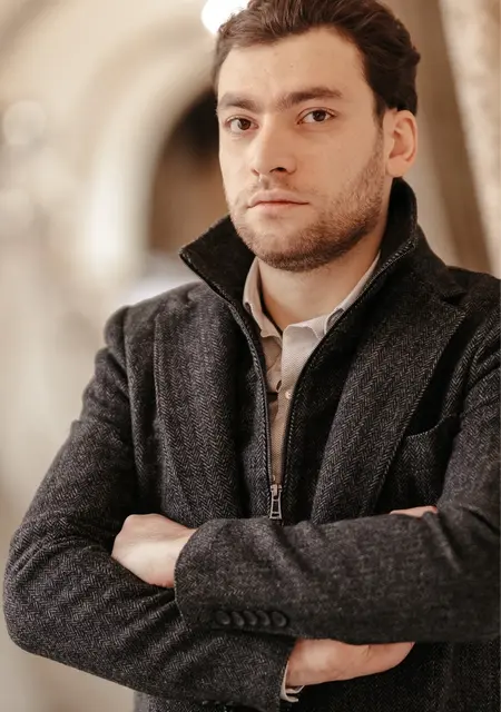 Я Artyom, 34, знакомлюсь без обязательств в Ереване